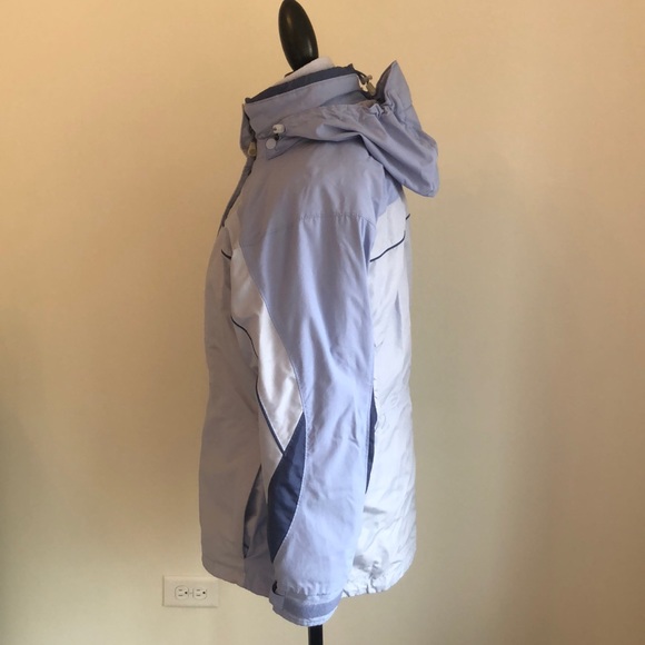 Columbia 3-in-1 Ski Coat with Detachable Hood - Picture 6 of 12